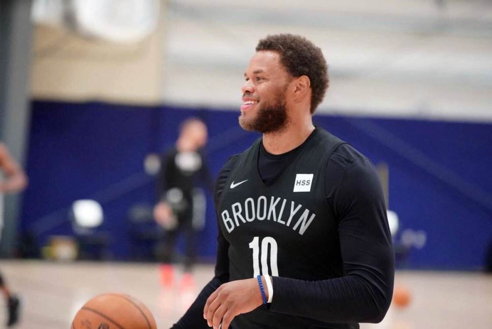 至点球点 至点球点